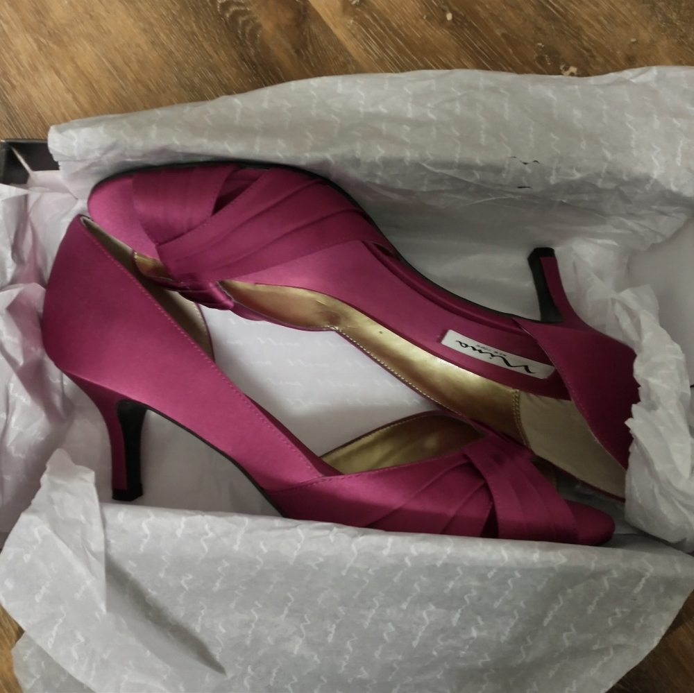 Culver Fuschia Heels